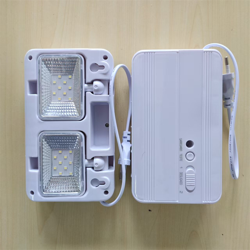360° Rotatable Lamp Head Emerg - Power Outage Light recensione e prezzo