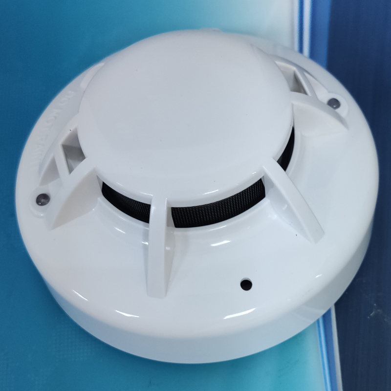 Network 4-wire MCU Conventiona - Smoke Detector Interconnected recensione e prezzo